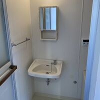画像1390：洗面台ミラーキャビネット交換
